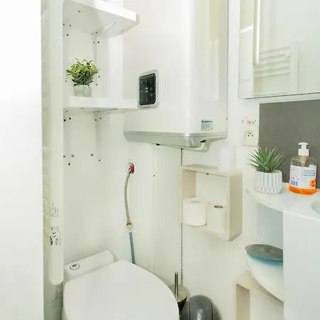 Apartment Near Champs Elysees Appartement Parijs