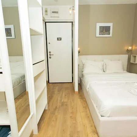 Apartment Near Champs Elysees *