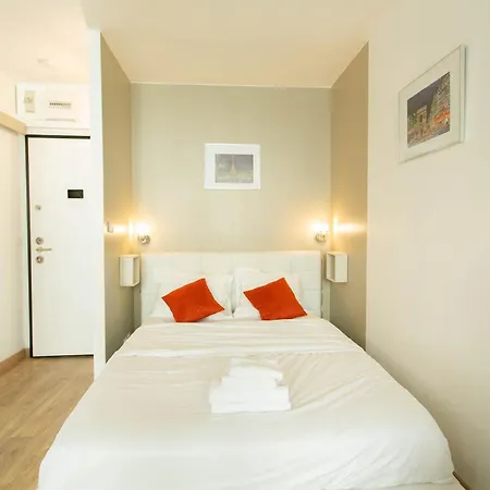 Apartment Near Champs Elysees Daire *
